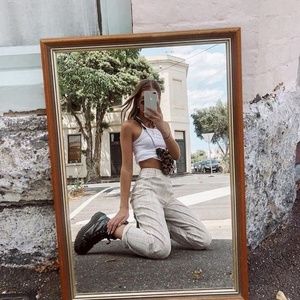 Meet your Posher, Quynh vi